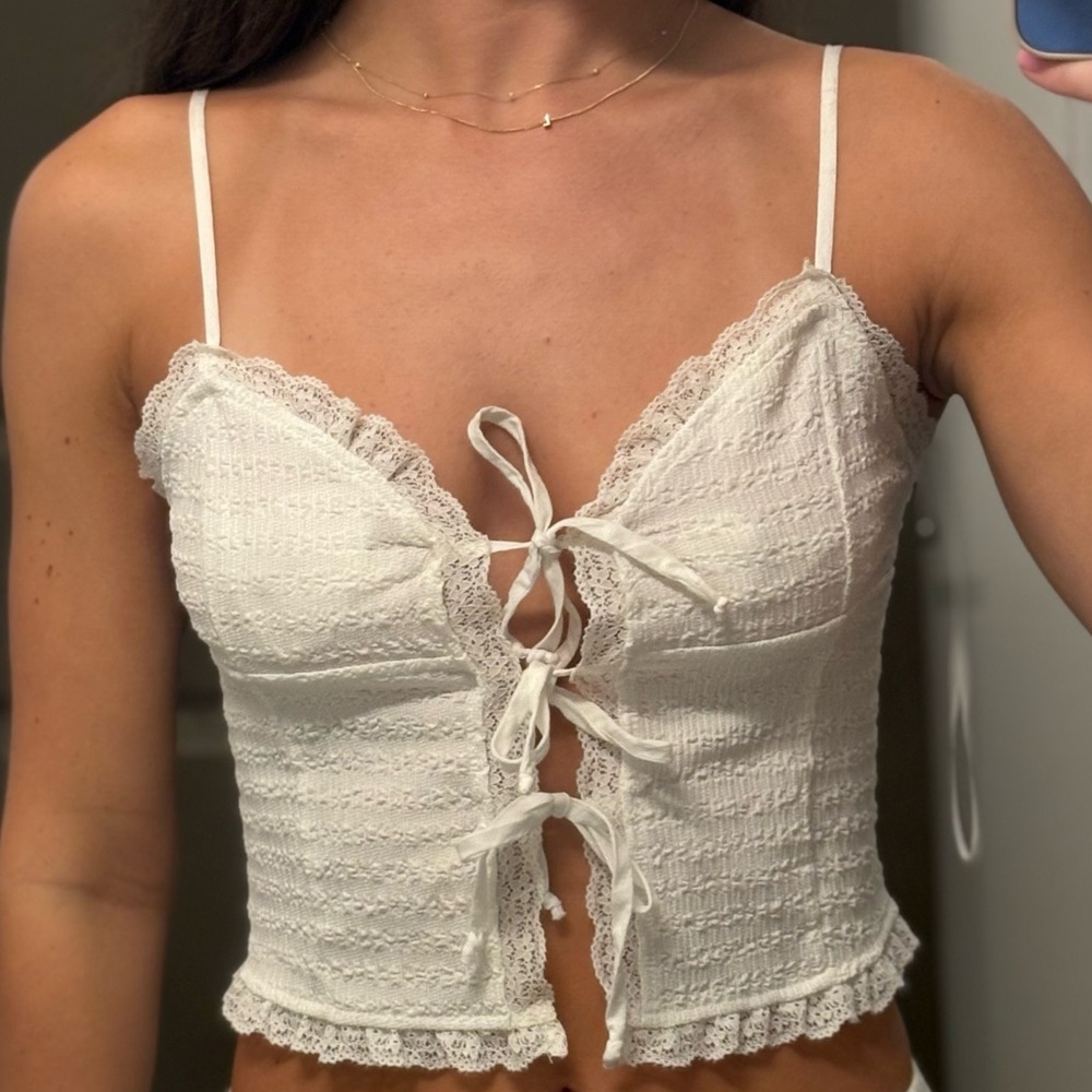 Elegant White Lace-Up Camisole